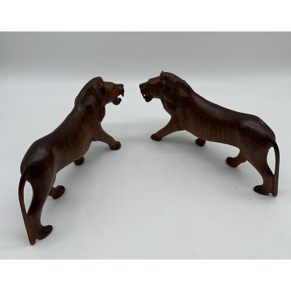 Vtg PAIR OF HANDCRAFTED WOODEN Wood Roaring LION FIGURINES Kenya